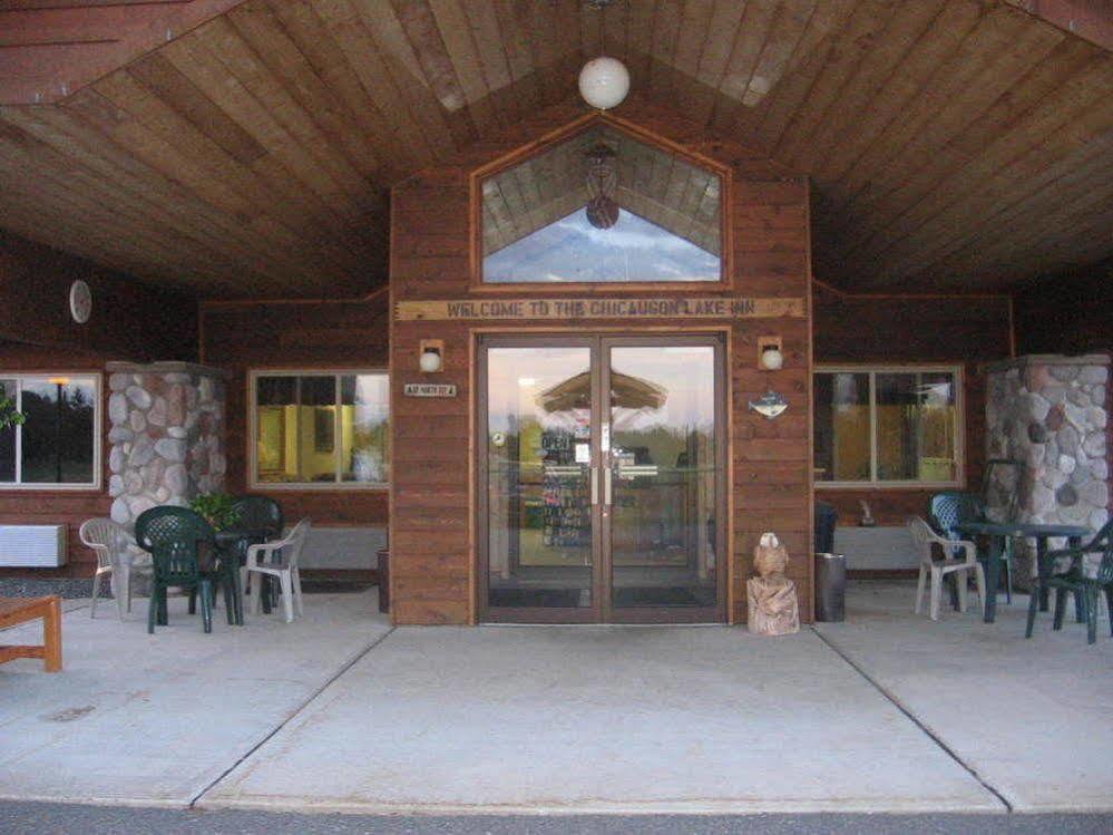 Chicaugon Lake Inn Gaastra Zewnętrze zdjęcie